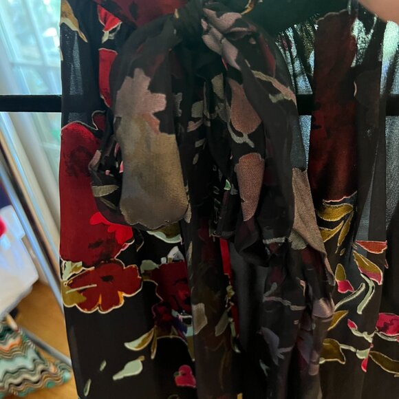 Alice + Olivia Floral Halterneck blouse size xs - Picture 8 of 9